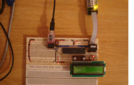 使用简单的LED原型在AVR的引导加载程序部分进行编程